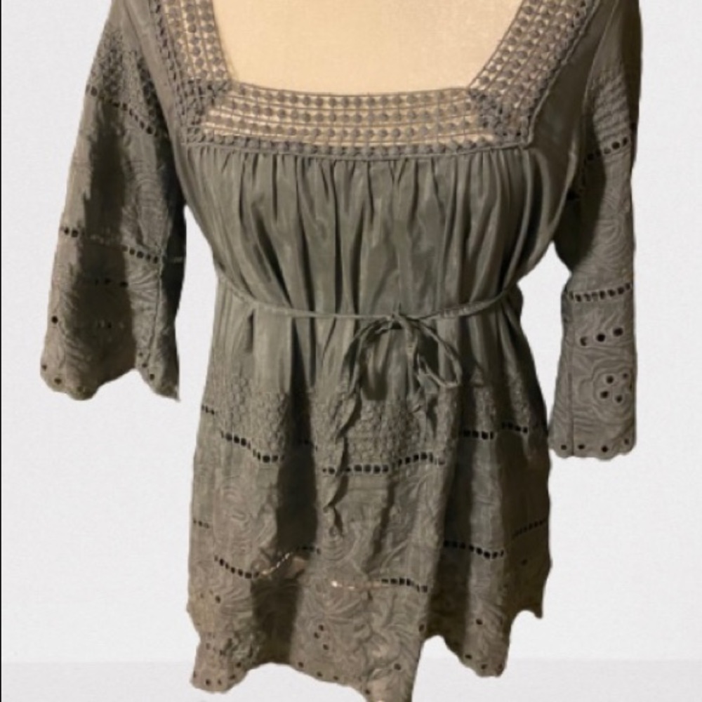 Casting 100% Silk Top Grayish Sage Color